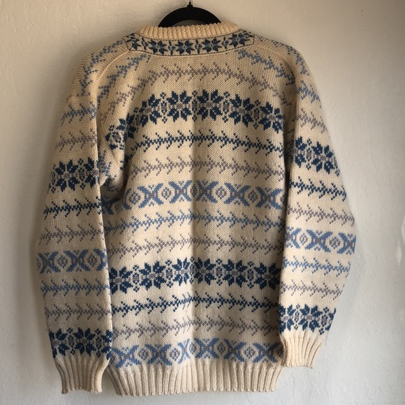 VOSS 100% Wool Fair Isle Pewter Clasp Norway Cardigan Sweater Blue Men’s Large - Picture 11 of 11